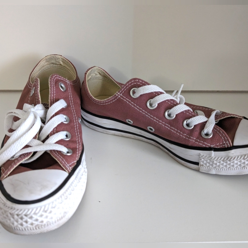 Converse All Stars Mauve Mild Pink Size 5.5